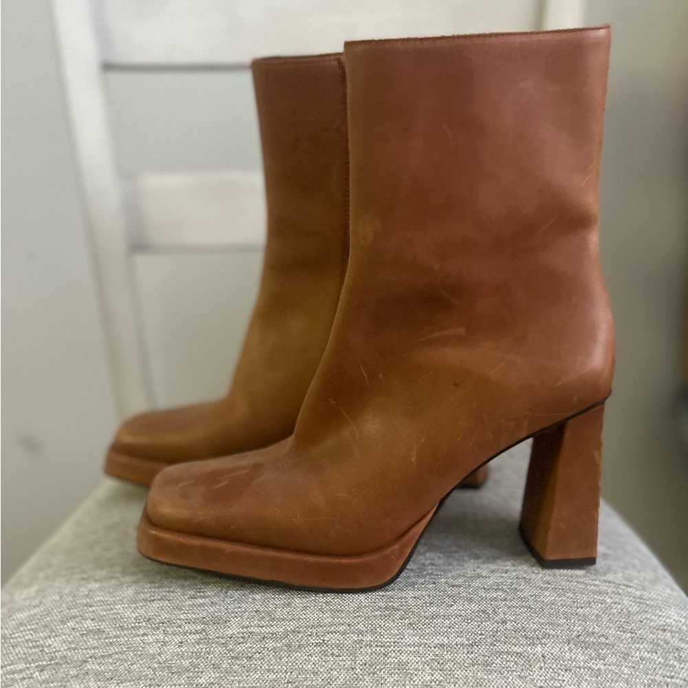 Jeffrey Campbell Maximal-Lo Platform Ankle Boots in Honey Leather